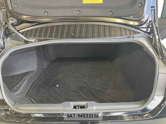 Toyota CROWN SEDAN 2018-07 8561550-21