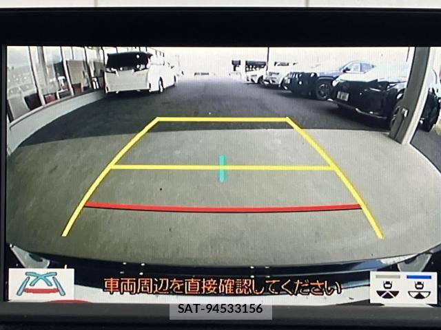 Toyota CROWN SEDAN 2018-07 8561550-8