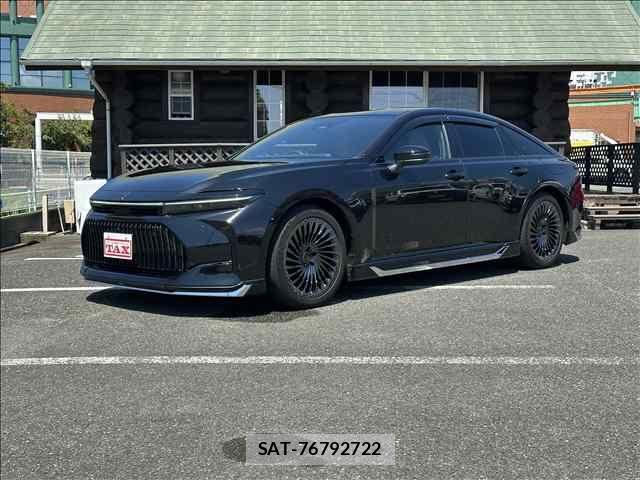 Toyota CROWN SEDAN 2024-04 8561547-0