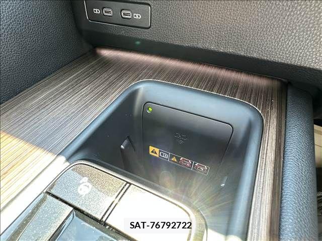 Toyota CROWN SEDAN 2024-04 8561547-9