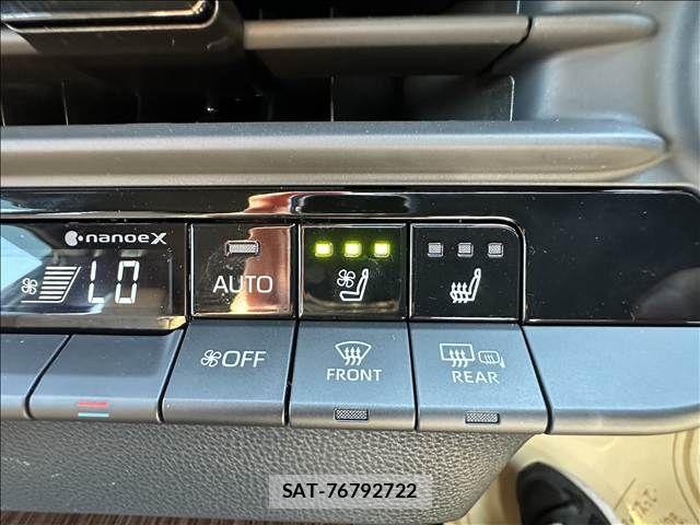 Toyota CROWN SEDAN 2024-04 8561547-10