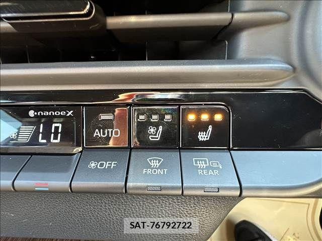 Toyota CROWN SEDAN 2024-04 8561547-11