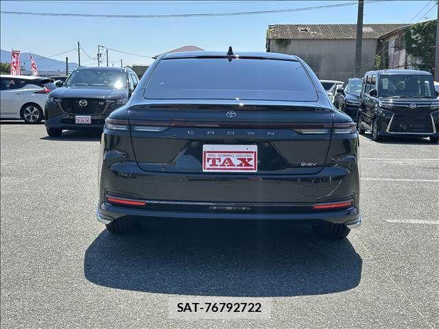 Toyota CROWN SEDAN 2024-04 8561547-15