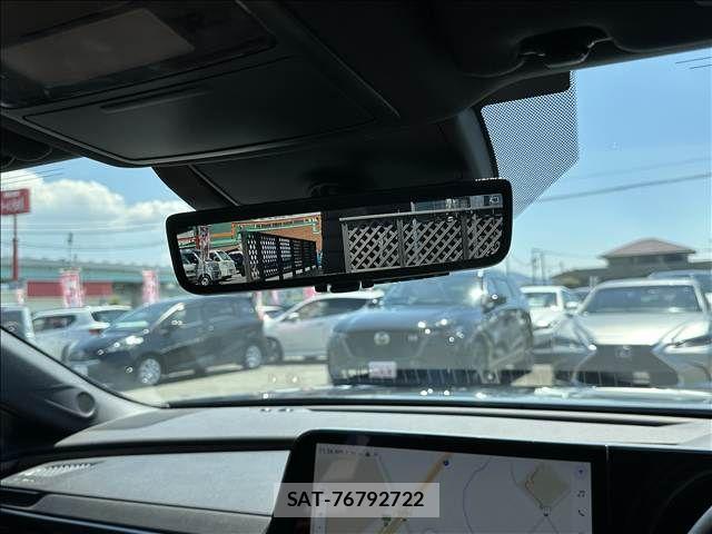 Toyota CROWN SEDAN 2024-04 8561547-8