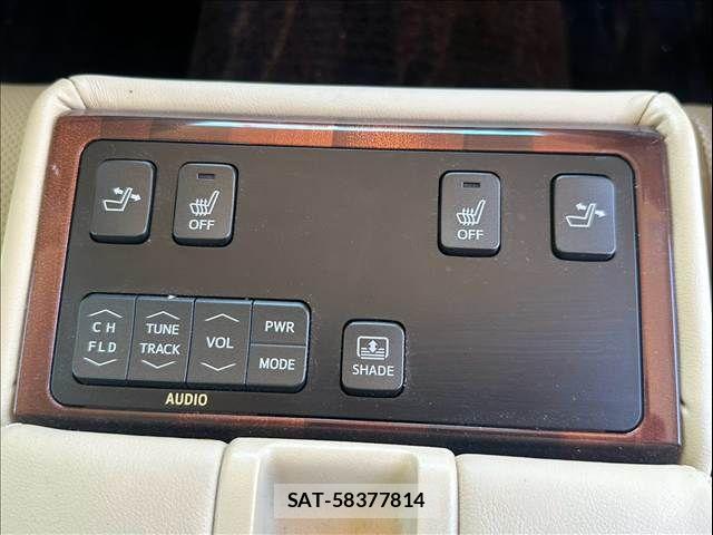 Toyota CROWN SEDAN 2013-03 8561566-10