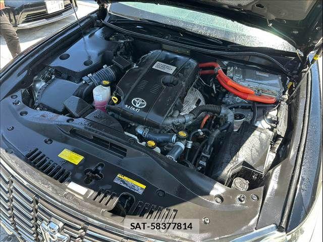 Toyota CROWN SEDAN 2013-03 8561566-13