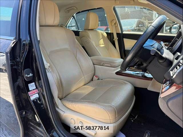 Toyota CROWN SEDAN 2013-03 8561566-5