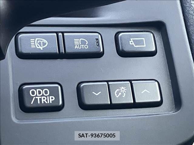 Toyota CROWN SEDAN 2013-10 8626293-8