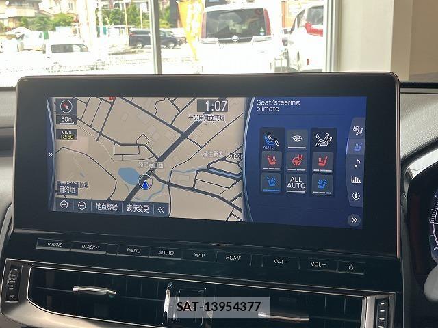 Toyota CROWN SEDAN 2021-05 8626281-3