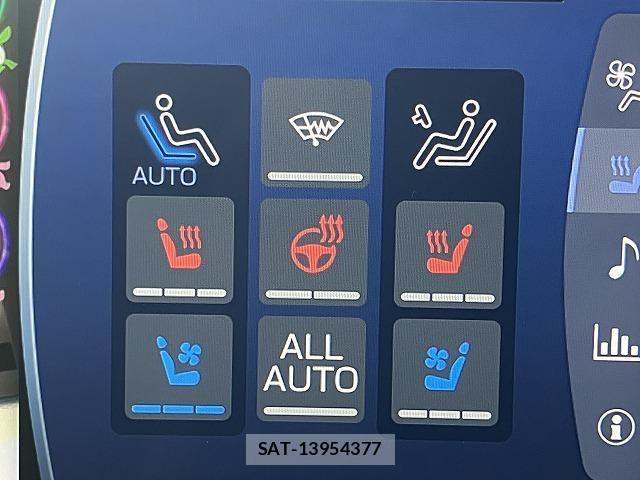 Toyota CROWN SEDAN 2021-05 8626281-7