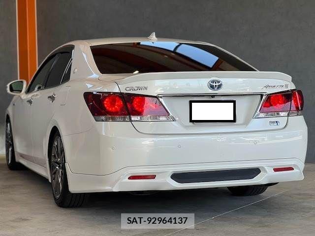 Toyota CROWN SEDAN 2014-03 8626292-2