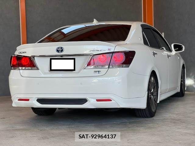Toyota CROWN SEDAN 2014-03 8626292-3