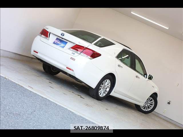 Toyota CROWN SEDAN 2013-07 8626294-11