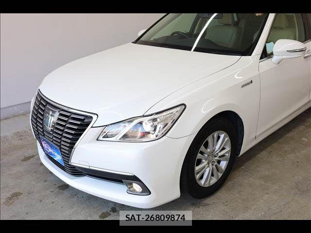 Toyota CROWN SEDAN 2013-07 8626294-12