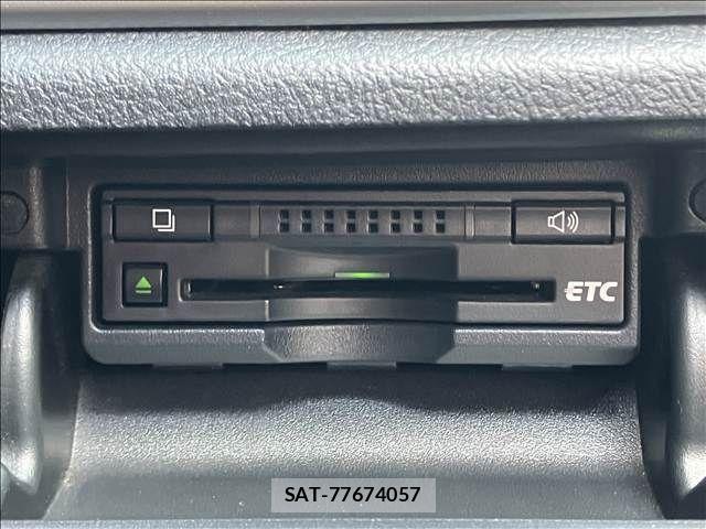 Toyota CROWN SEDAN 2013-06 8626299-7