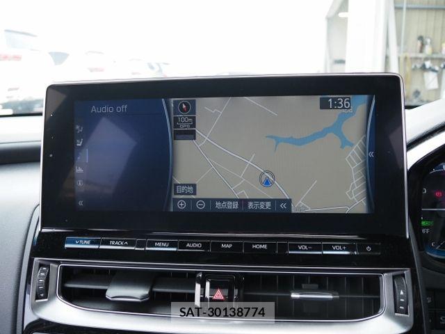 Toyota CROWN SEDAN 2022-01 8626282-16