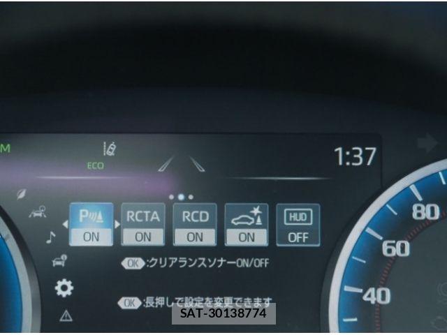Toyota CROWN SEDAN 2022-01 8626282-23