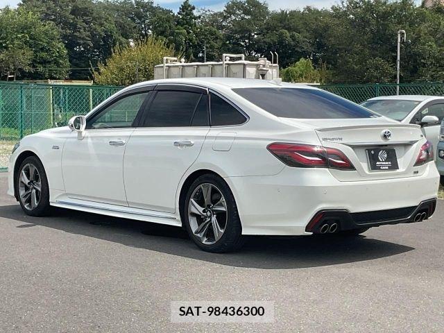 Toyota CROWN SEDAN 2020-06 8626285-17
