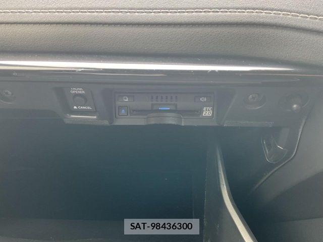 Toyota CROWN SEDAN 2020-06 8626285-26