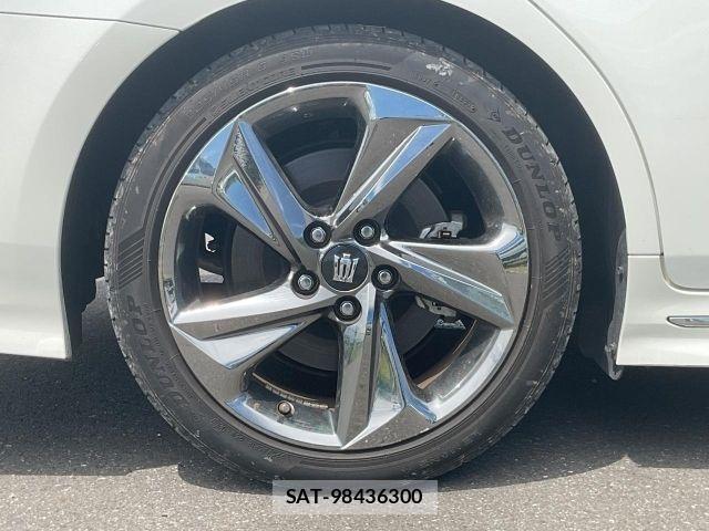 Toyota CROWN SEDAN 2020-06 8626285-28