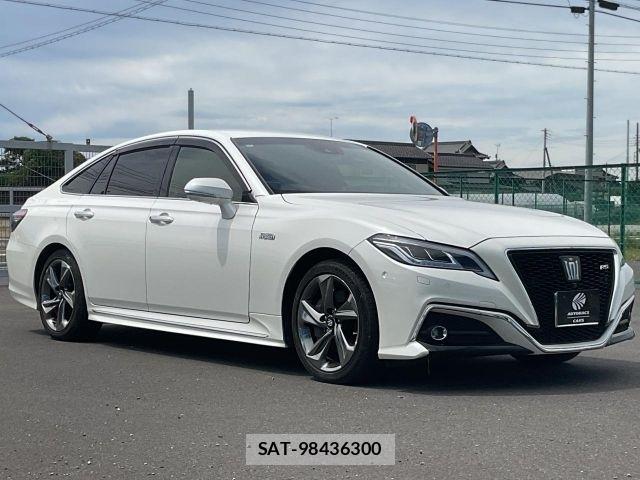 Toyota CROWN SEDAN 2020-06 8626285-6