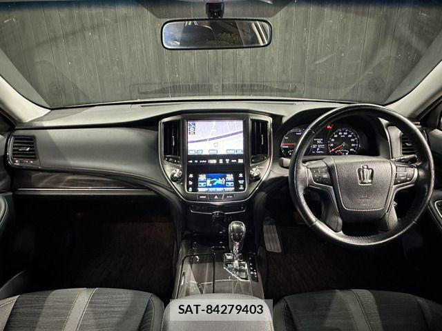 Toyota CROWN SEDAN 2014-03 8626295-4