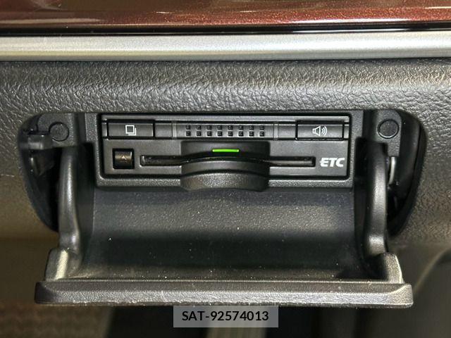 Toyota CROWN SEDAN 2015-09 8626298-7