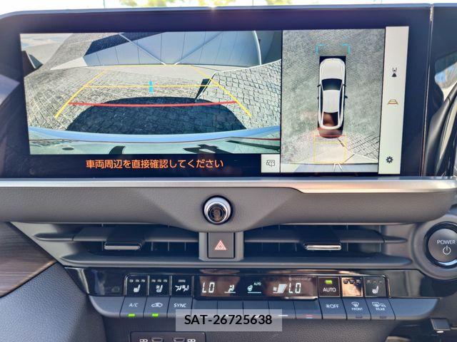 Toyota CROWN SEDAN 2025-11 8626280-16