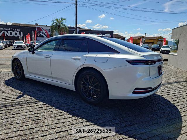 Toyota CROWN SEDAN 2025-11 8626280-3
