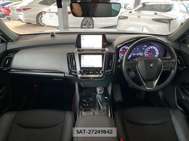 Toyota CROWN SEDAN 2019-10 8626288-1