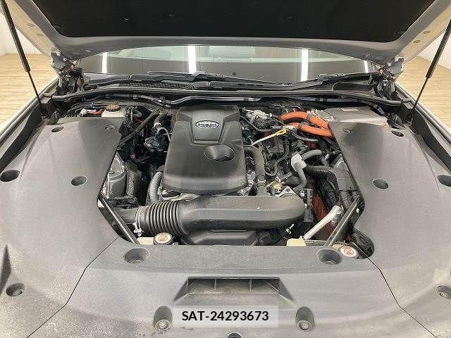 Toyota CROWN SEDAN 2018-08 8626287-13