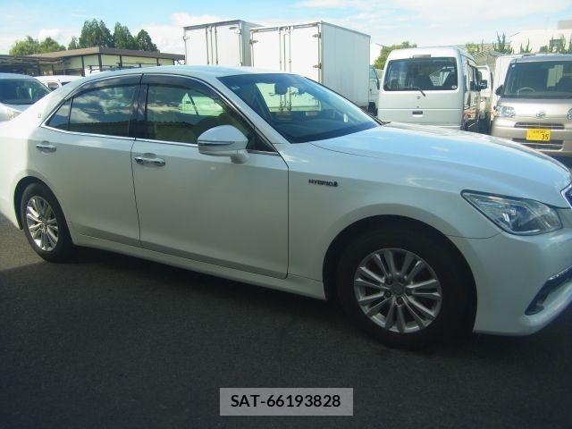 Toyota CROWN SEDAN 2013-03 8626301-5