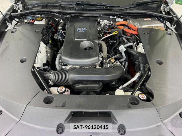 Toyota CROWN SEDAN 2019-10 8626284-17