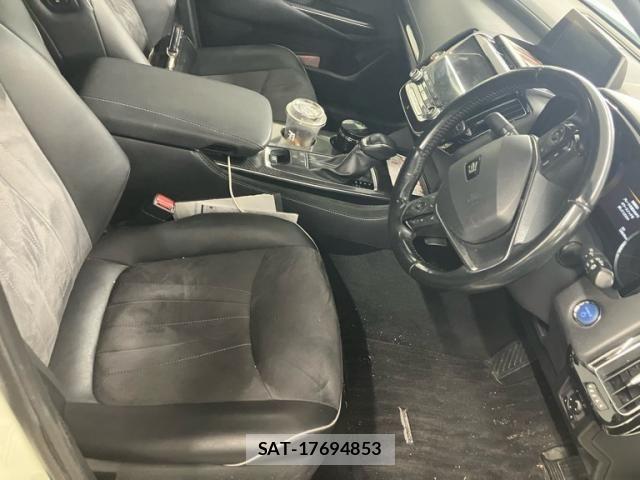 Toyota CROWN SEDAN 2018-09 8626291-12