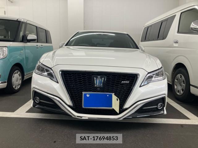 Toyota CROWN SEDAN 2018-09 8626291-2