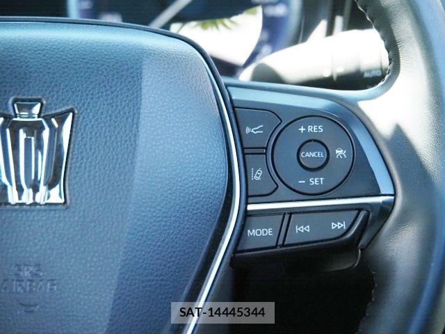 Toyota CROWN SEDAN 2022-03 8665992-16