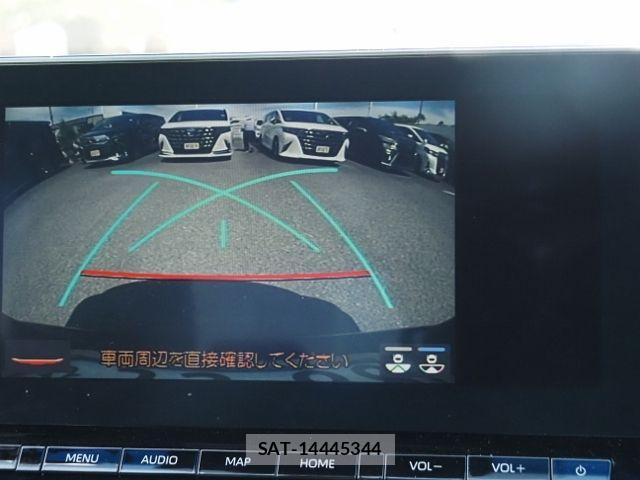 Toyota CROWN SEDAN 2022-03 8665992-18