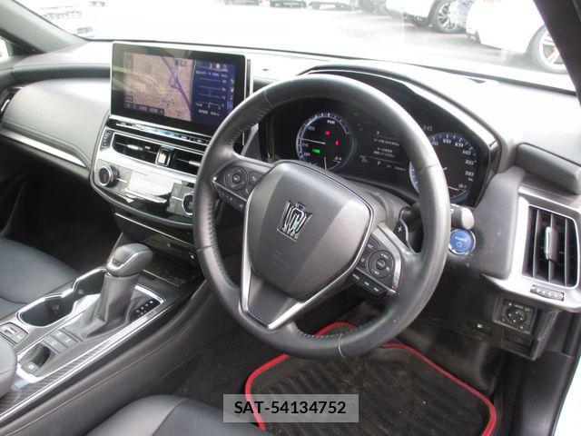 Toyota CROWN SEDAN 2021-03 8658560-9