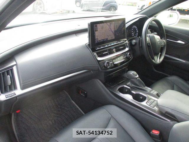 Toyota CROWN SEDAN 2021-03 8658560-11