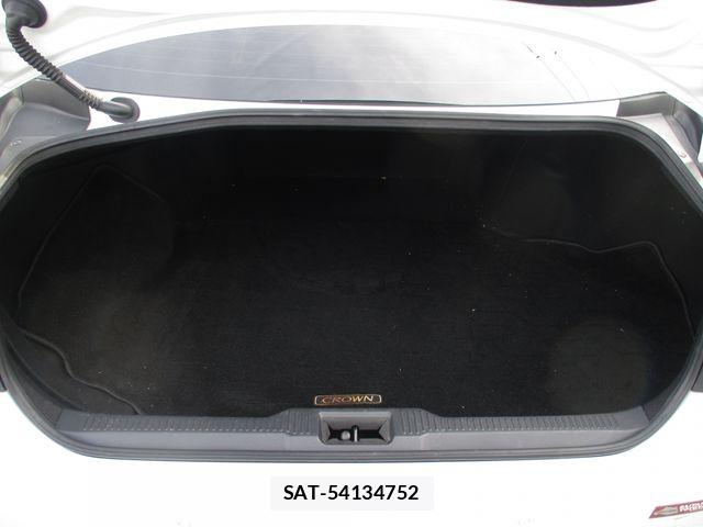 Toyota CROWN SEDAN 2021-03 8658560-16