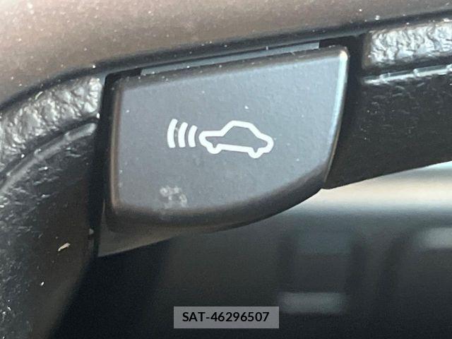 Toyota CROWN SEDAN 2013-04 8666006-5