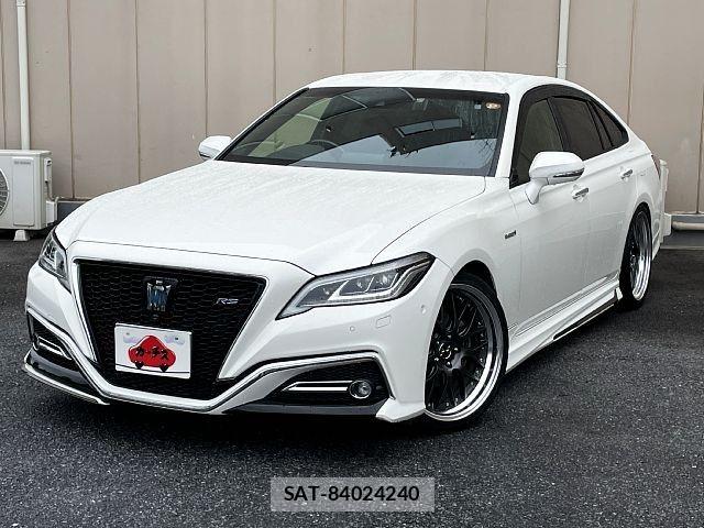 Toyota CROWN SEDAN 2018-07 8658562-0