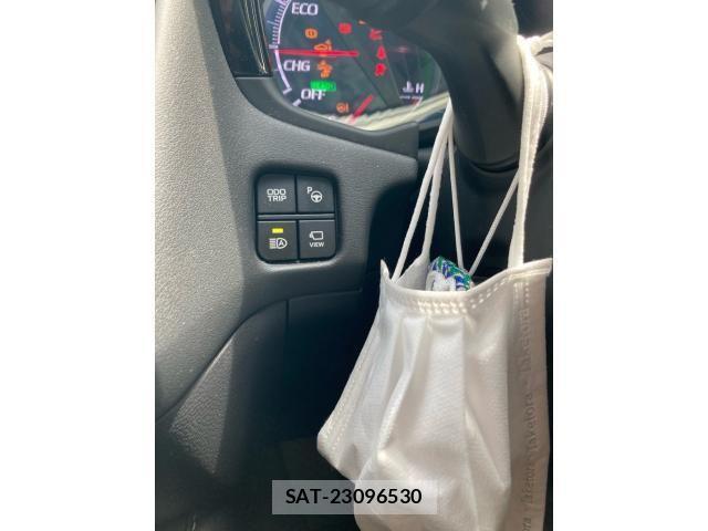 Toyota CROWN SEDAN 2018-12 8658566-21