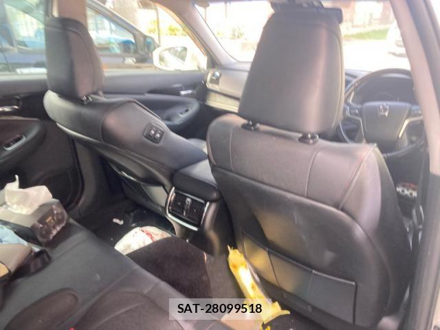 Toyota CROWN SEDAN 2017-11 8658578-12
