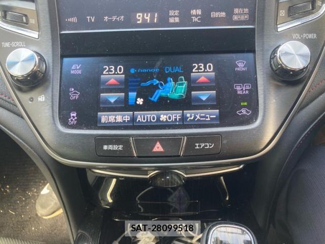 Toyota CROWN SEDAN 2017-11 8658578-22