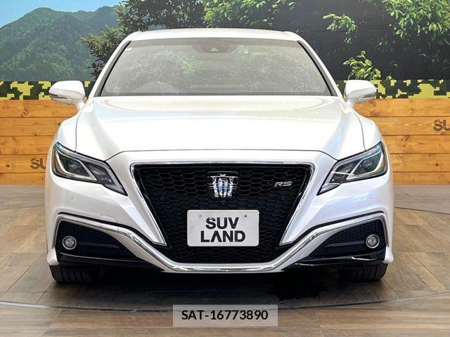 Toyota CROWN SEDAN 2021-07 8665995-13