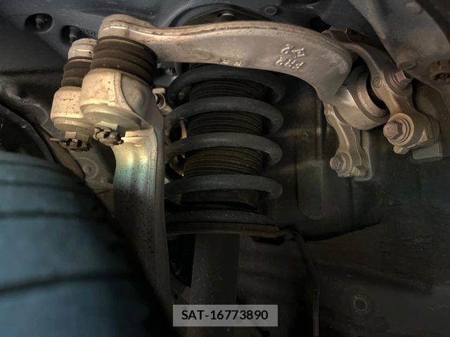 Toyota CROWN SEDAN 2021-07 8665995-19