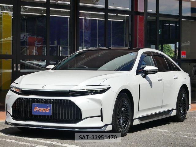 Toyota CROWN SEDAN 2025-06 8658558-0