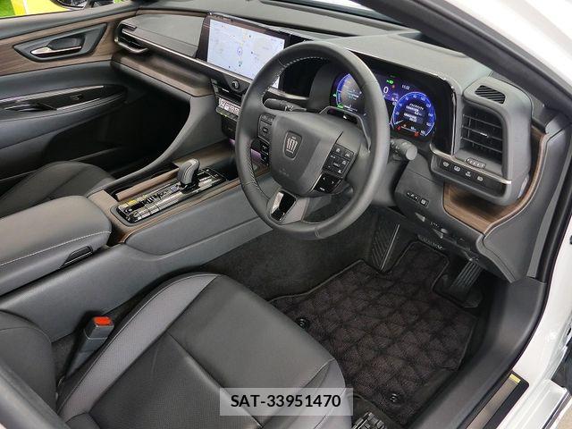 Toyota CROWN SEDAN 2025-06 8658558-14