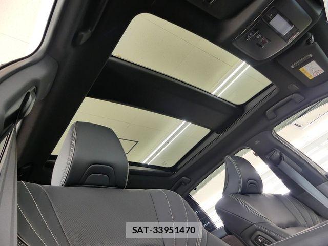 Toyota CROWN SEDAN 2025-06 8658558-3